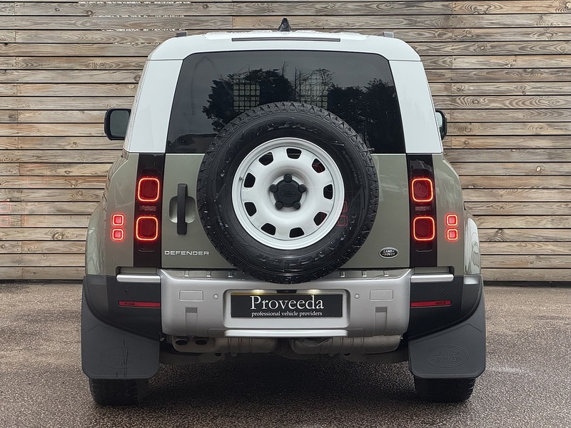 Land Rover Defender 90 2021'21 D200 MHEV | 360 Camera | Centre Jump Seat - U8841