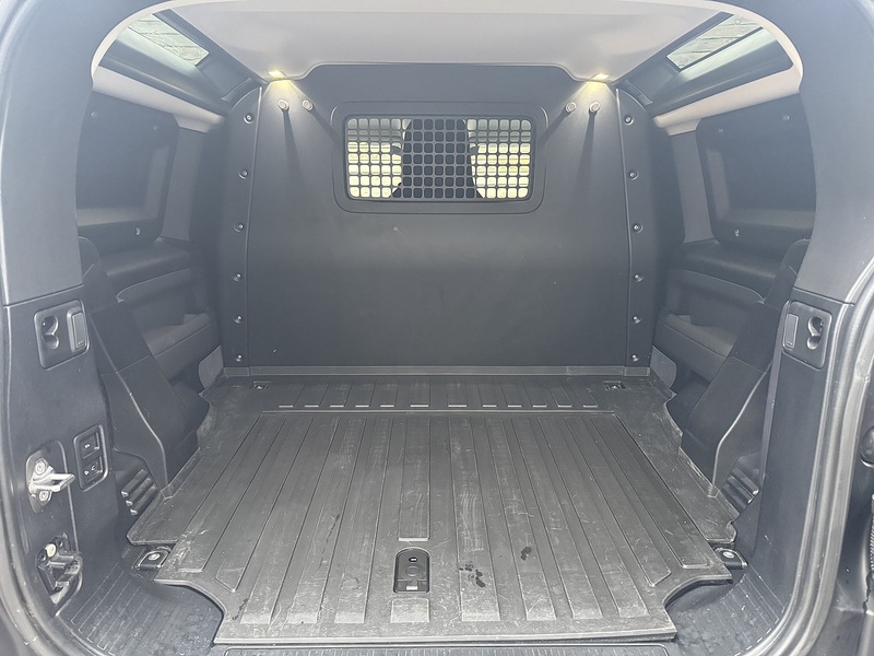 Land Rover Defender 90 2021'21 D200 MHEV | 360 Camera | Centre Jump Seat - U8841