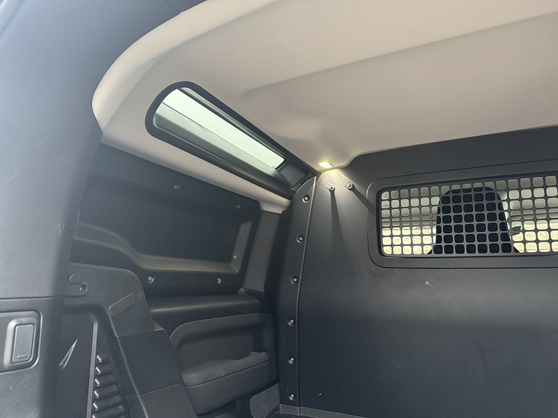 Land Rover Defender 90 2021'21 D200 MHEV | 360 Camera | Centre Jump Seat - U8841