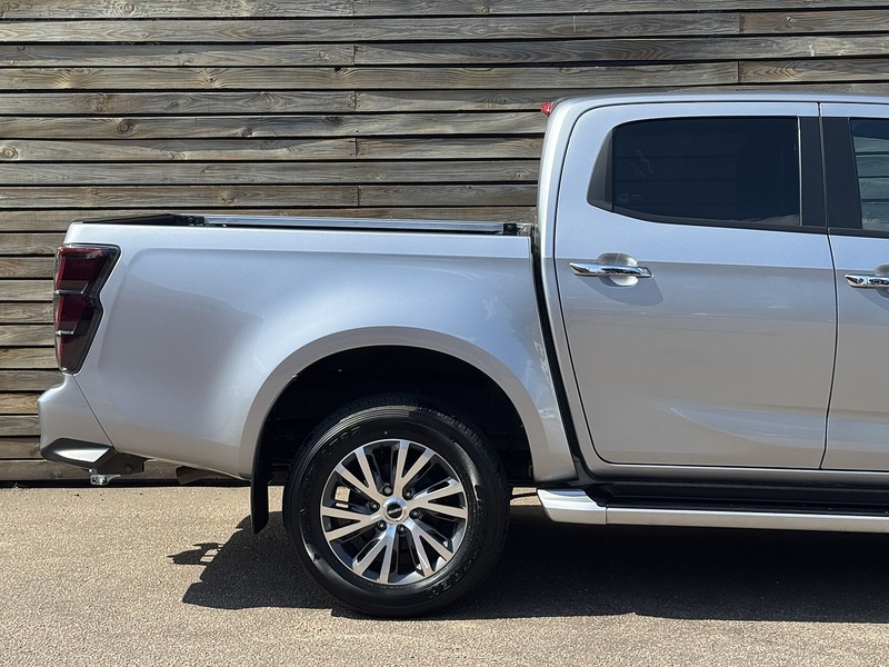 Isuzu D-Max Dl40 Dcb - U8842