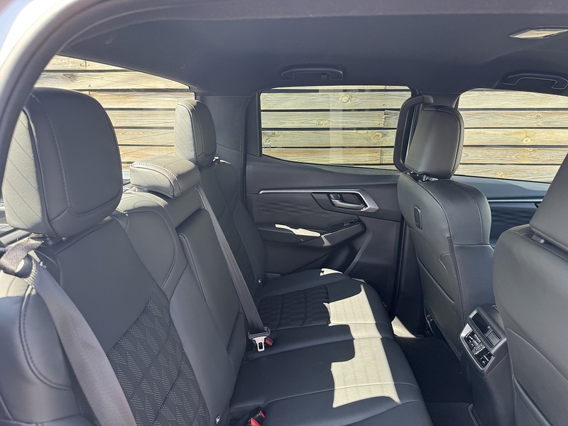 Isuzu D-Max Dl40 Dcb - U8842