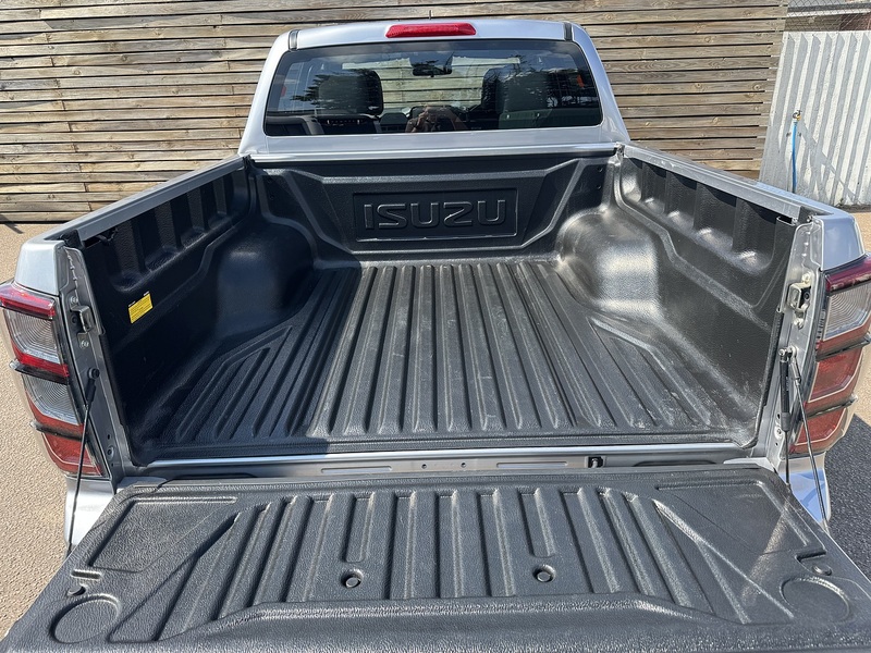 Isuzu D-Max Dl40 Dcb - U8842