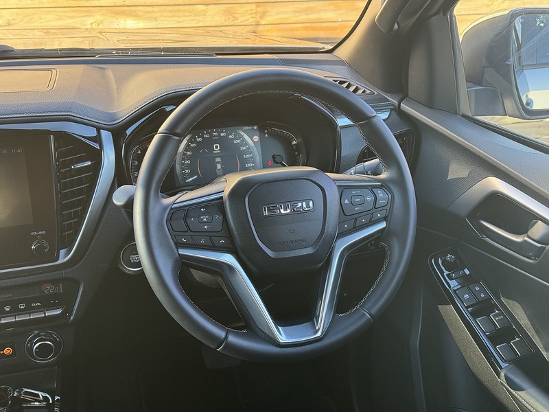 Isuzu D-Max Dl40 Dcb - U8842