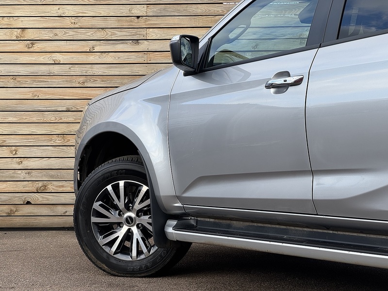 Isuzu D-Max Dl40 Dcb - U8842