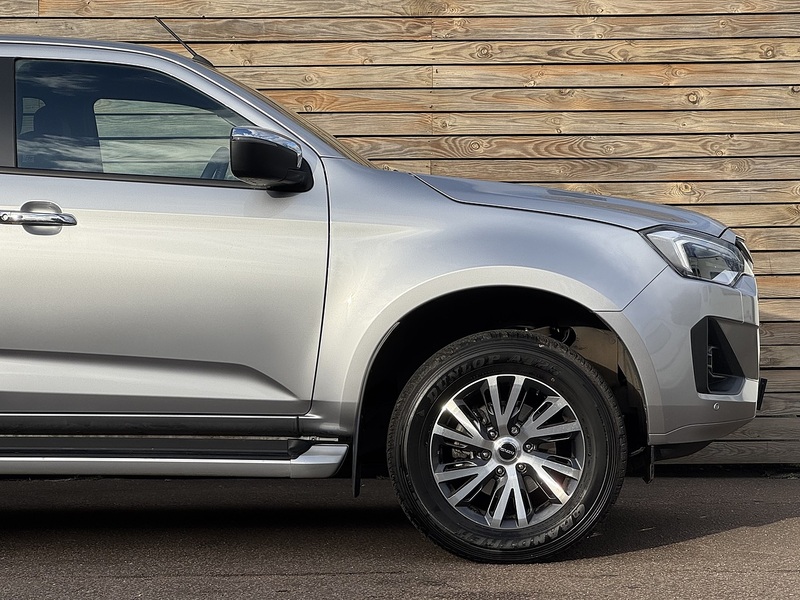 Isuzu D-Max Dl40 Dcb - U8842