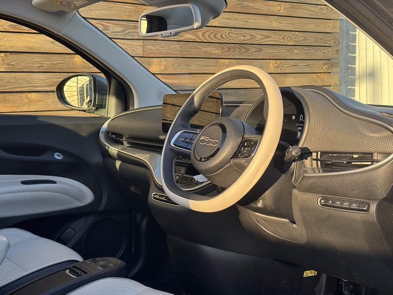 Fiat 500e C 2021'71 La Prima | Parking Sensors | Heated Front Seats - U8855
