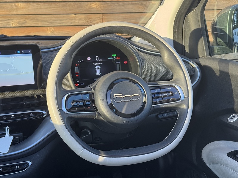 Fiat 500e C 2021'71 La Prima | Parking Sensors | Heated Front Seats - U8855