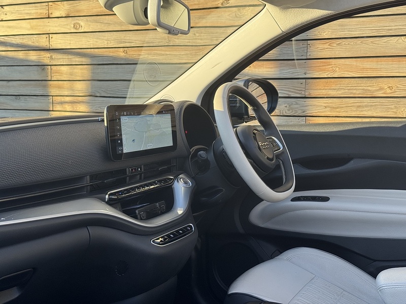 Fiat 500e C 2021'71 La Prima | Parking Sensors | Heated Front Seats - U8855