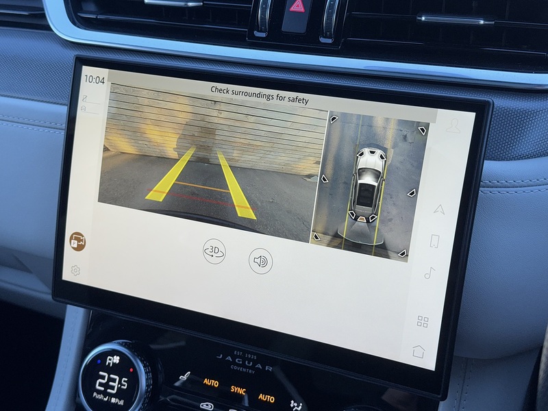 Jaguar F-PACE 2022'22 P550 V8 SVR | Pan Roof | Best Interior! - U8859