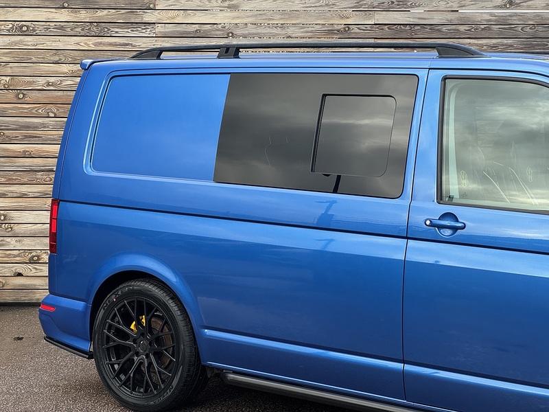 Volkswagen Transporter 2021'21 TDI T30 Highline | Ravenna Blue | Velare Wheels - U8861