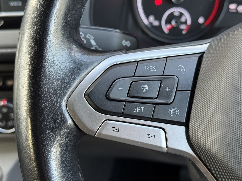 Volkswagen Transporter 2021'21 TDI T30 Highline | Ravenna Blue | Velare Wheels - U8861