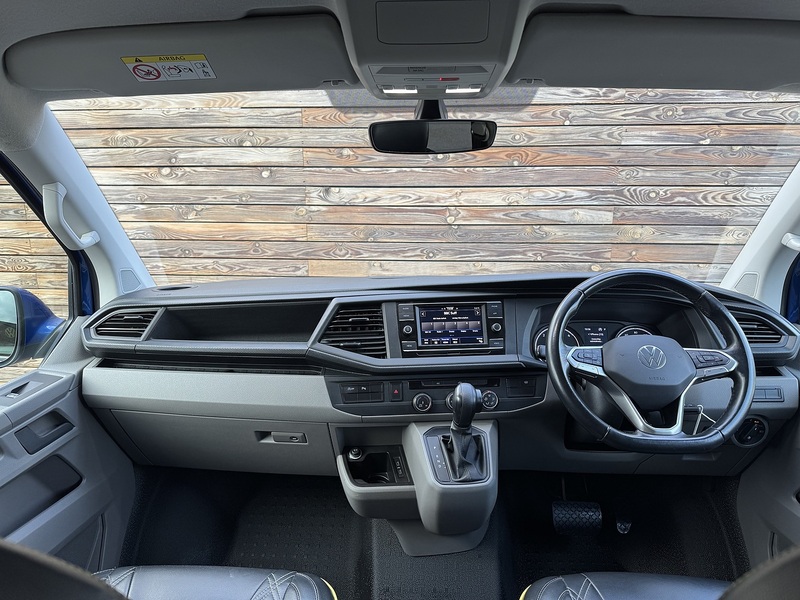 Volkswagen Transporter 2021'21 TDI T30 Highline | Ravenna Blue | Velare Wheels - U8861