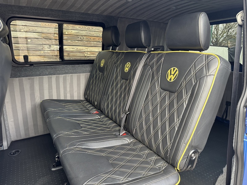 Volkswagen Transporter 2021'21 TDI T30 Highline | Ravenna Blue | Velare Wheels - U8861