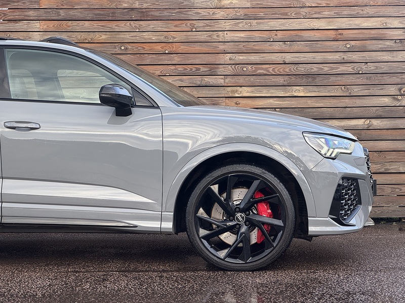 Audi RS Q3 2021'71 TFSI Vorsprung | Pan Roof | RS Sports Exhaust - U8865
