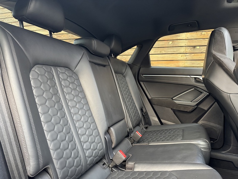 Audi RS Q3 2021'71 TFSI Vorsprung | Pan Roof | RS Sports Exhaust - U8865