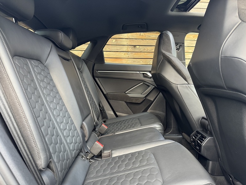 Audi RS Q3 2021'71 TFSI Vorsprung | Pan Roof | RS Sports Exhaust - U8865