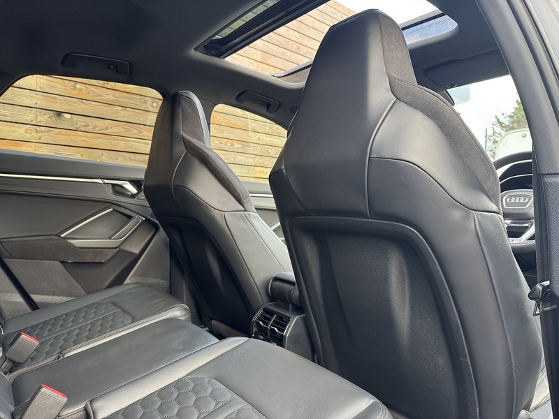 Audi RS Q3 2021'71 TFSI Vorsprung | Pan Roof | RS Sports Exhaust - U8865