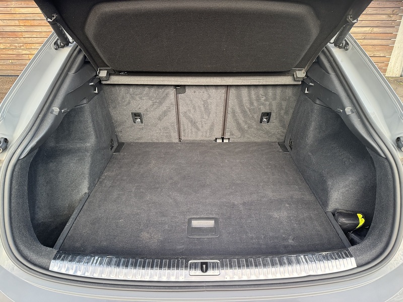 Audi RS Q3 2021'71 TFSI Vorsprung | Pan Roof | RS Sports Exhaust - U8865