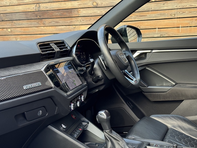 Audi RS Q3 2021'71 TFSI Vorsprung | Pan Roof | RS Sports Exhaust - U8865