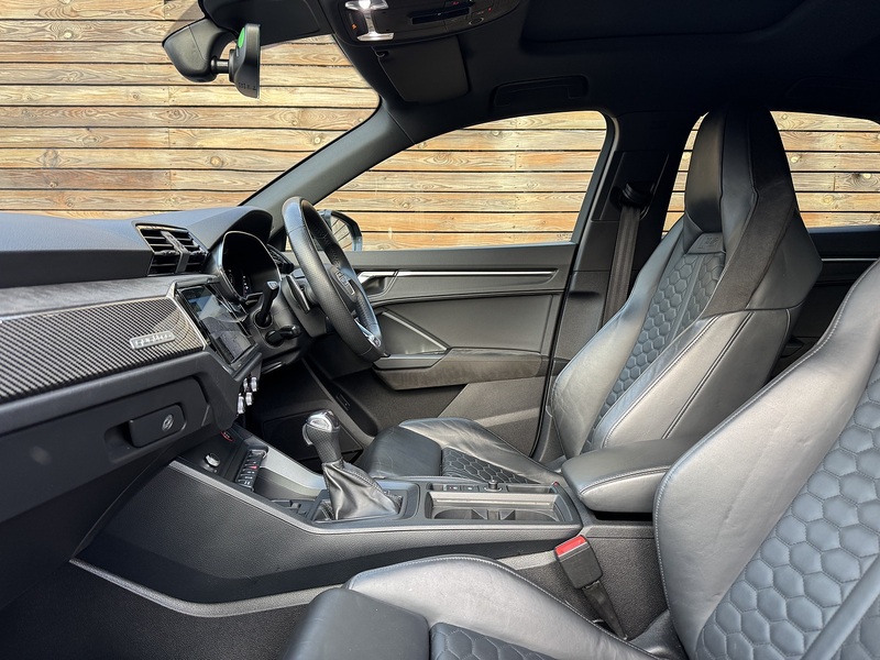 Audi RS Q3 2021'71 TFSI Vorsprung | Pan Roof | RS Sports Exhaust - U8865