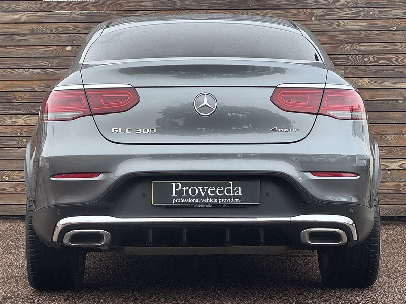 Mercedes-Benz GLC 2022'22 GLC300h MHEV AMG Line Premium | Ambient Lighting - U8880