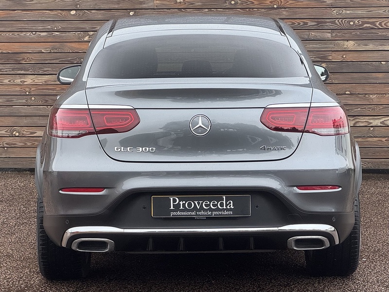 Mercedes-Benz GLC 2022'22 GLC300h MHEV AMG Line Premium | Ambient Lighting - U8880