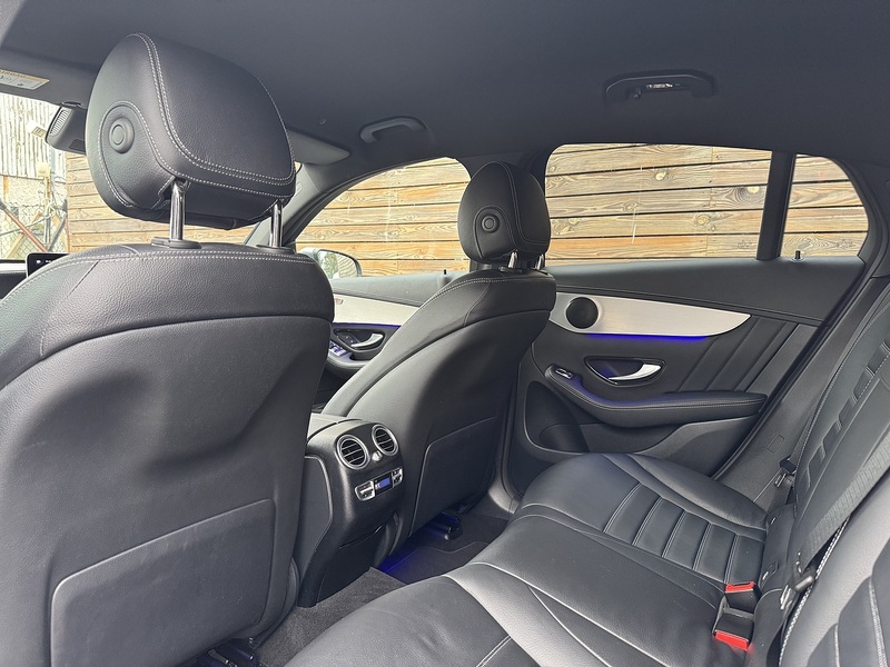 Mercedes-Benz GLC 2022'22 GLC300h MHEV AMG Line Premium | Ambient Lighting - U8880