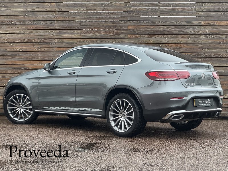 Mercedes-Benz GLC 2022'22 GLC300h MHEV AMG Line Premium | Ambient Lighting - U8880