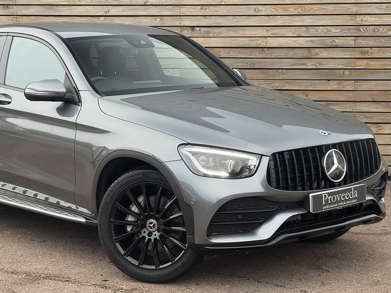 Mercedes-Benz GLC 2022'22 GLC300h MHEV AMG Line Premium | Ambient Lighting | De Chromed - U8880