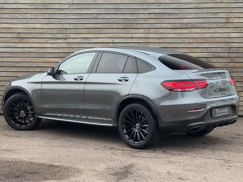Mercedes-Benz GLC 2022'22 GLC300h MHEV AMG Line Premium | Ambient Lighting | De Chromed - U8880