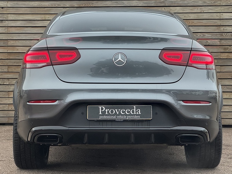 Mercedes-Benz GLC 2022'22 GLC300h MHEV AMG Line Premium | Ambient Lighting | De Chromed - U8880