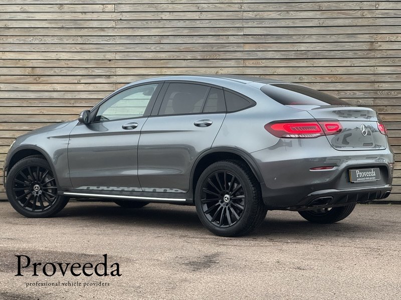 Mercedes-Benz GLC 2022'22 GLC300h MHEV AMG Line Premium | Ambient Lighting | De Chromed - U8880