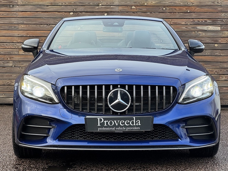 Mercedes-Benz C Class 2019'19 C43 V6 AMG | Ambient Lighting | Brilliant Blue Metallic - U8888