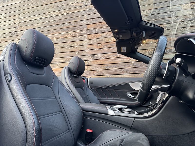 Mercedes-Benz C Class 2019'19 C43 V6 AMG | Ambient Lighting | Brilliant Blue Metallic - U8888