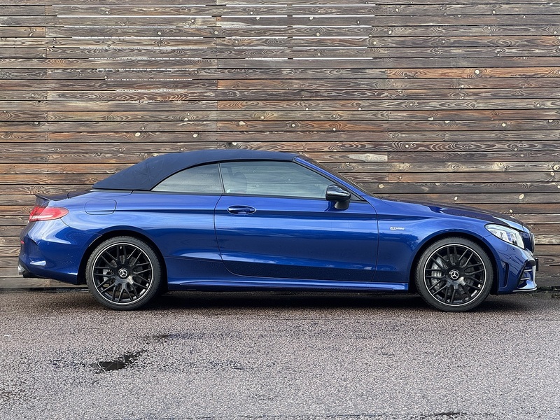 Mercedes-Benz C Class 2019'19 C43 V6 AMG | Ambient Lighting | Brilliant Blue Metallic - U8888