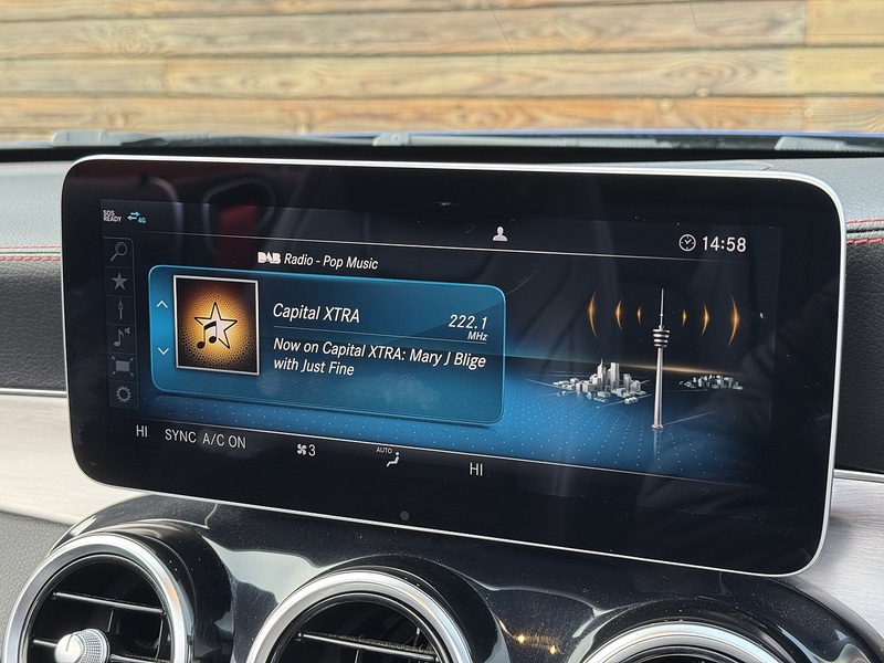 Mercedes-Benz C Class 2019'19 C43 V6 AMG | Ambient Lighting | Brilliant Blue Metallic - U8888