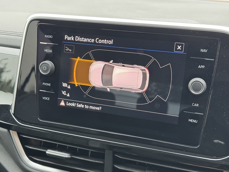 Volkswagen T-Roc 2023'73 TSI R-Line | Parking Sensors | Great Spec! - U8901