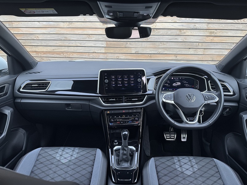 Volkswagen T-Roc 2023'73 TSI R-Line | Parking Sensors | Great Spec! - U8901