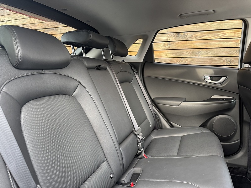 Hyundai KONA 2022'22 T-GDi MHEV Ultimate | Big Spec! | Pan Roof - U8912