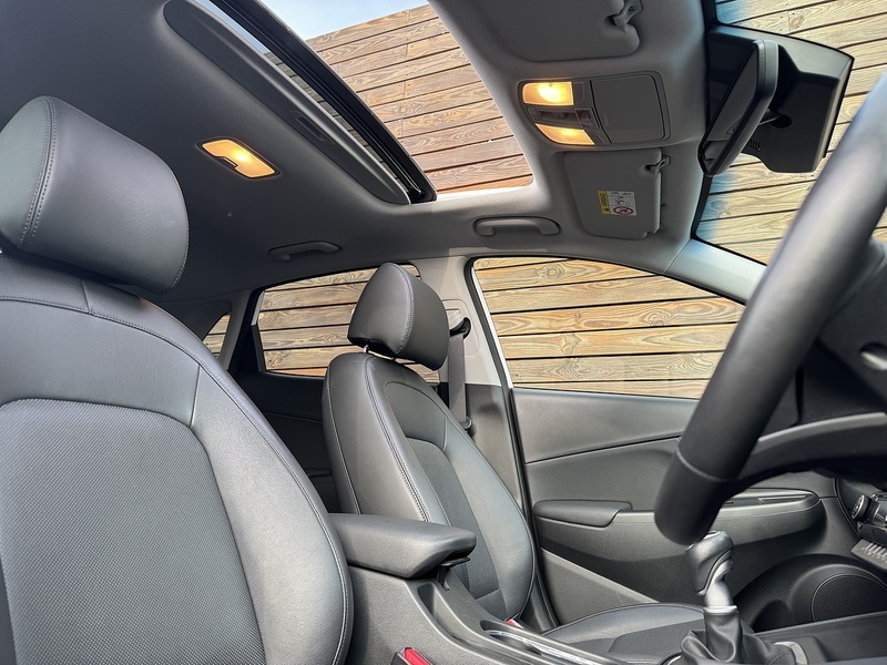 Hyundai KONA 2022'22 T-GDi MHEV Ultimate | Big Spec! | Pan Roof - U8912