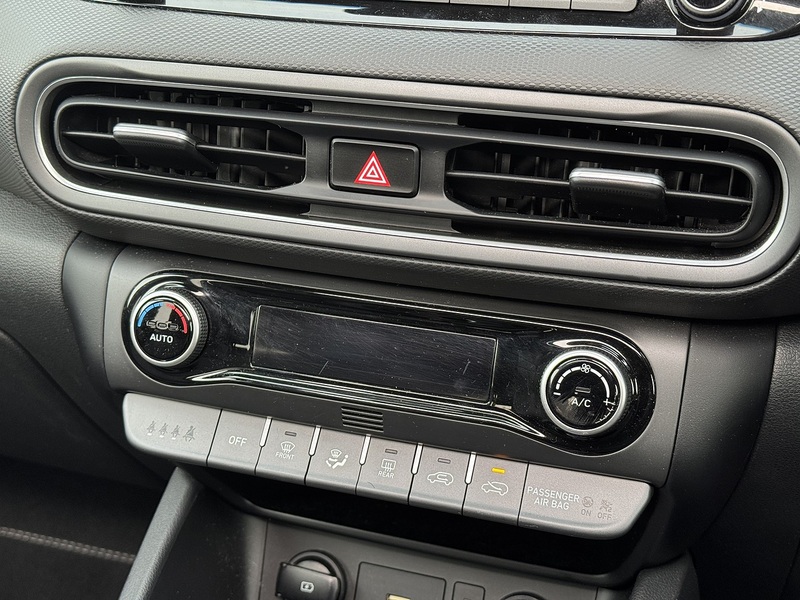 Hyundai KONA 2022'22 T-GDi MHEV Ultimate | Big Spec! | Pan Roof - U8912