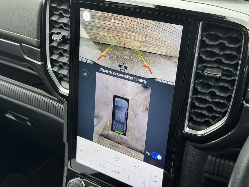 Ford Ranger 2023'23 Wildtrak Ecoblue | Light Bar | Raptor Grille - U8917