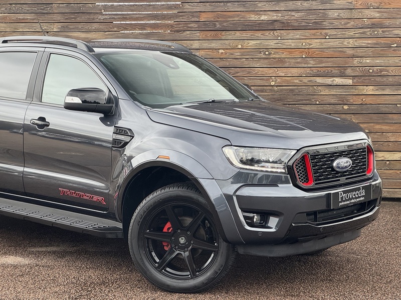 Ford Ranger 2020'70 EcoBlue Wildtrak | Side Steps | Mud Flaps - U8925