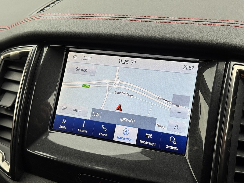 Ford Ranger 2020'70 EcoBlue Wildtrak | Side Steps | Mud Flaps - U8925