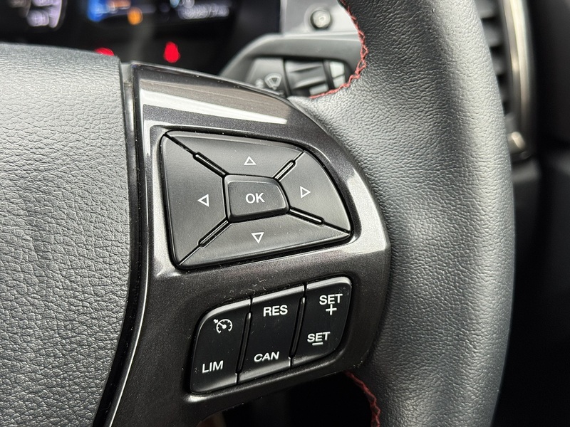 Ford Ranger 2020'70 EcoBlue Wildtrak | Side Steps | Mud Flaps - U8925