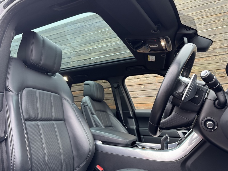 Land Rover Range Rover Sport 2021'71 D300 MHEV HSE Dynamic Black | Pan Roof | Lovely Spec! - U8929