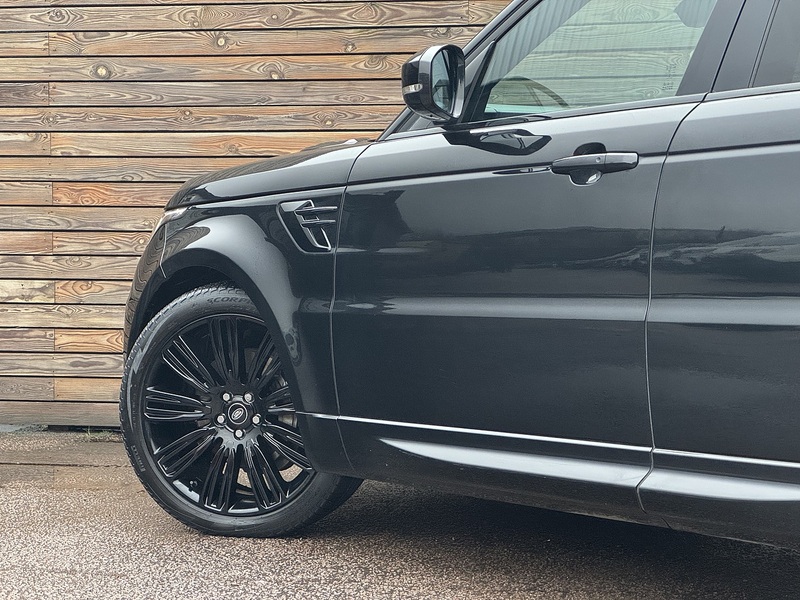 Land Rover Range Rover Sport 2021'71 D300 MHEV HSE Dynamic Black | Pan Roof | Lovely Spec! - U8929