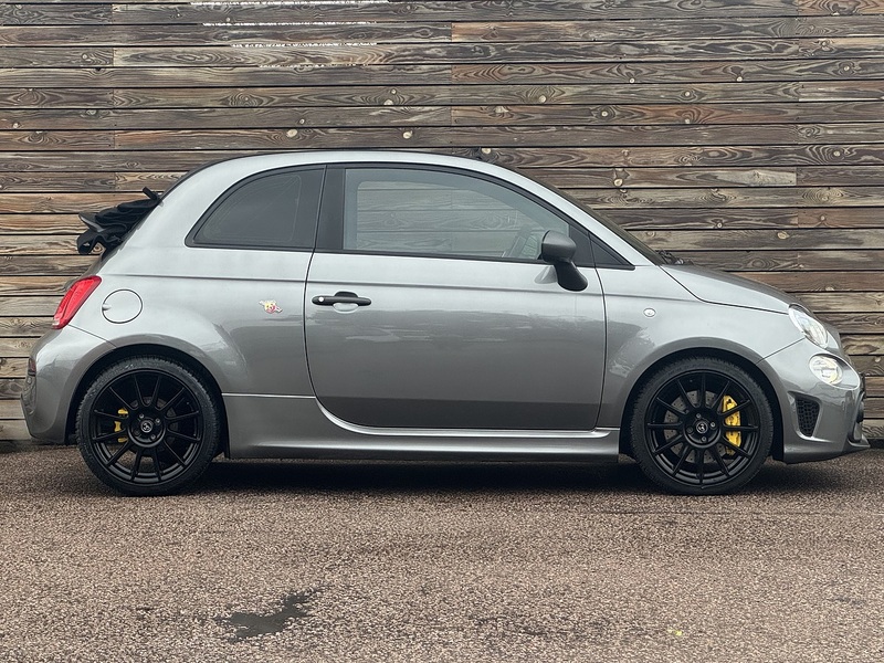 Abarth 695C 2024'24 Competizione | Proper Pocket Rocket! - U8940
