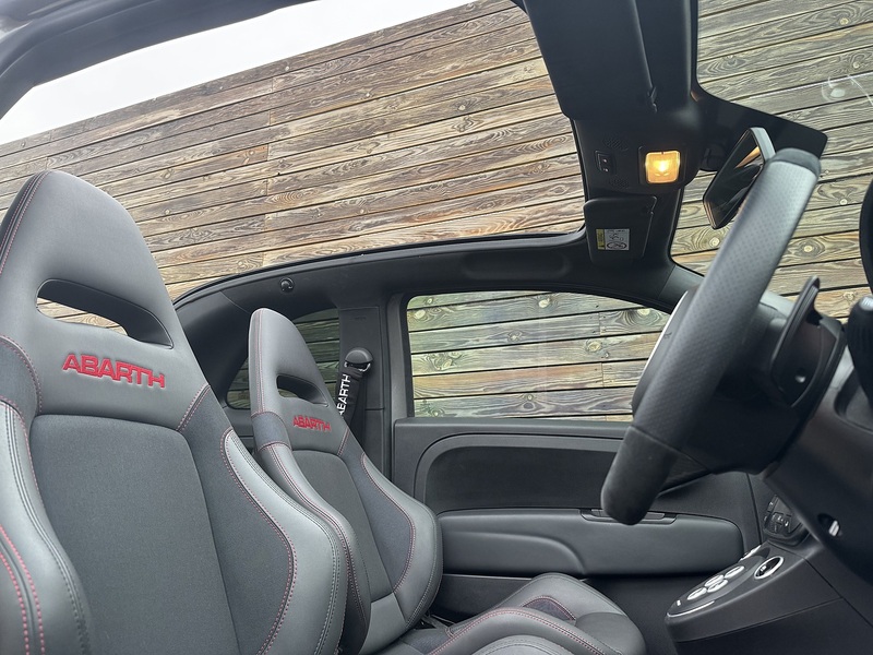 Abarth 695C 2024'24 Competizione | Proper Pocket Rocket! - U8940