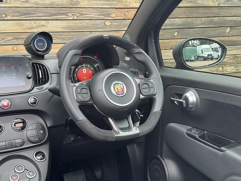 Abarth 695C 2024'24 Competizione | Proper Pocket Rocket! - U8940